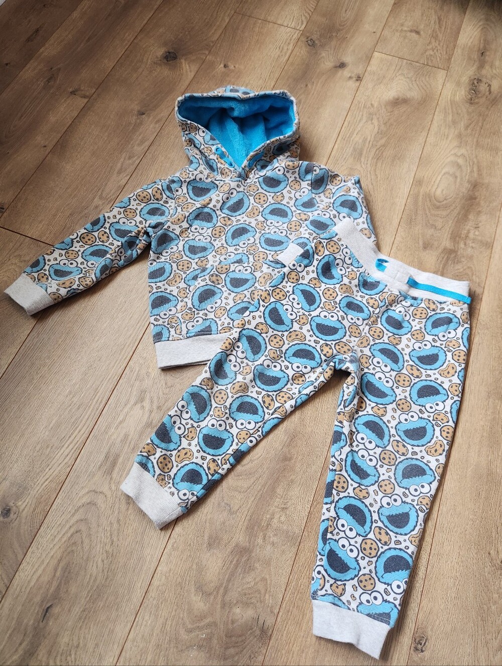 3t Sesame Street Cookie Monster Sweatsuit